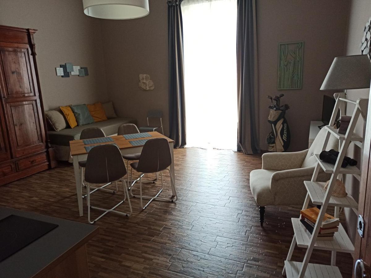 Ad Home Trani Exterior foto